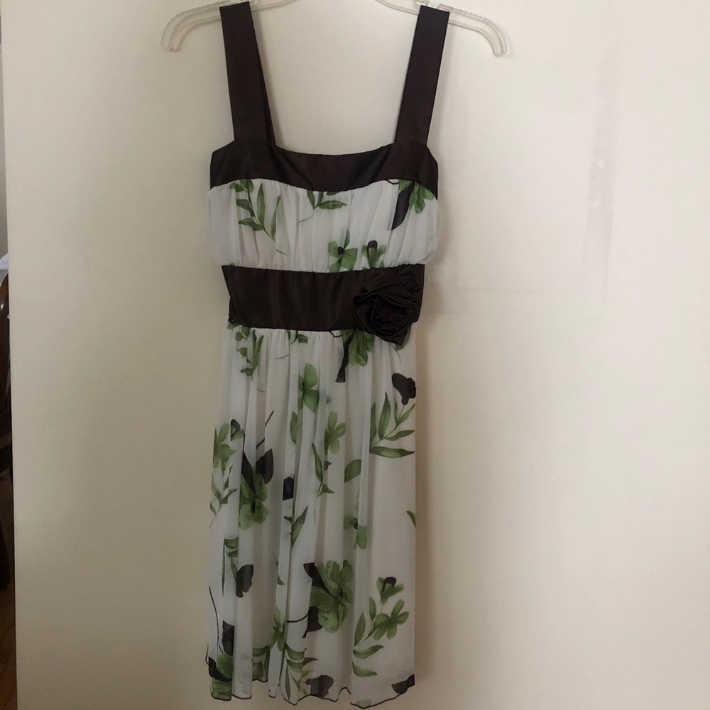 Speechless brown white and green dress size S NWT